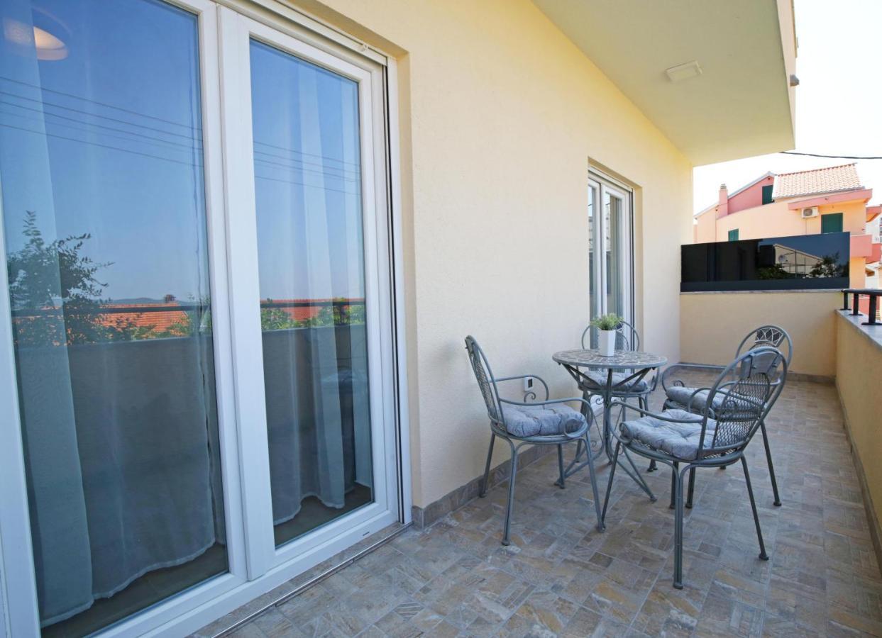 Apartment Tonka Sibenik Exterior photo